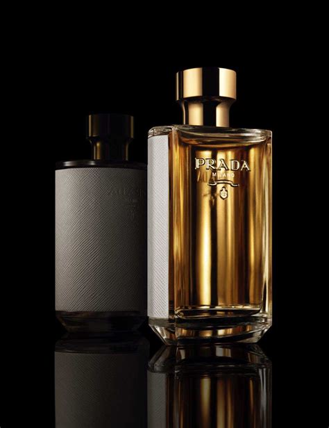 la femme prada cologne 2016.